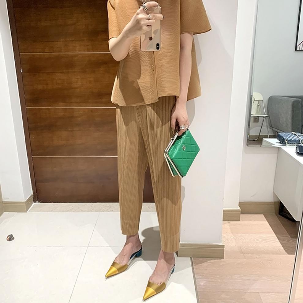 Miyake 2026 Straight-Leg Fashion High-Waisted Pocketed Cropped Pants with Elastic Waistband, Stretchy Pleated Slimming Cigarette Pants for Women