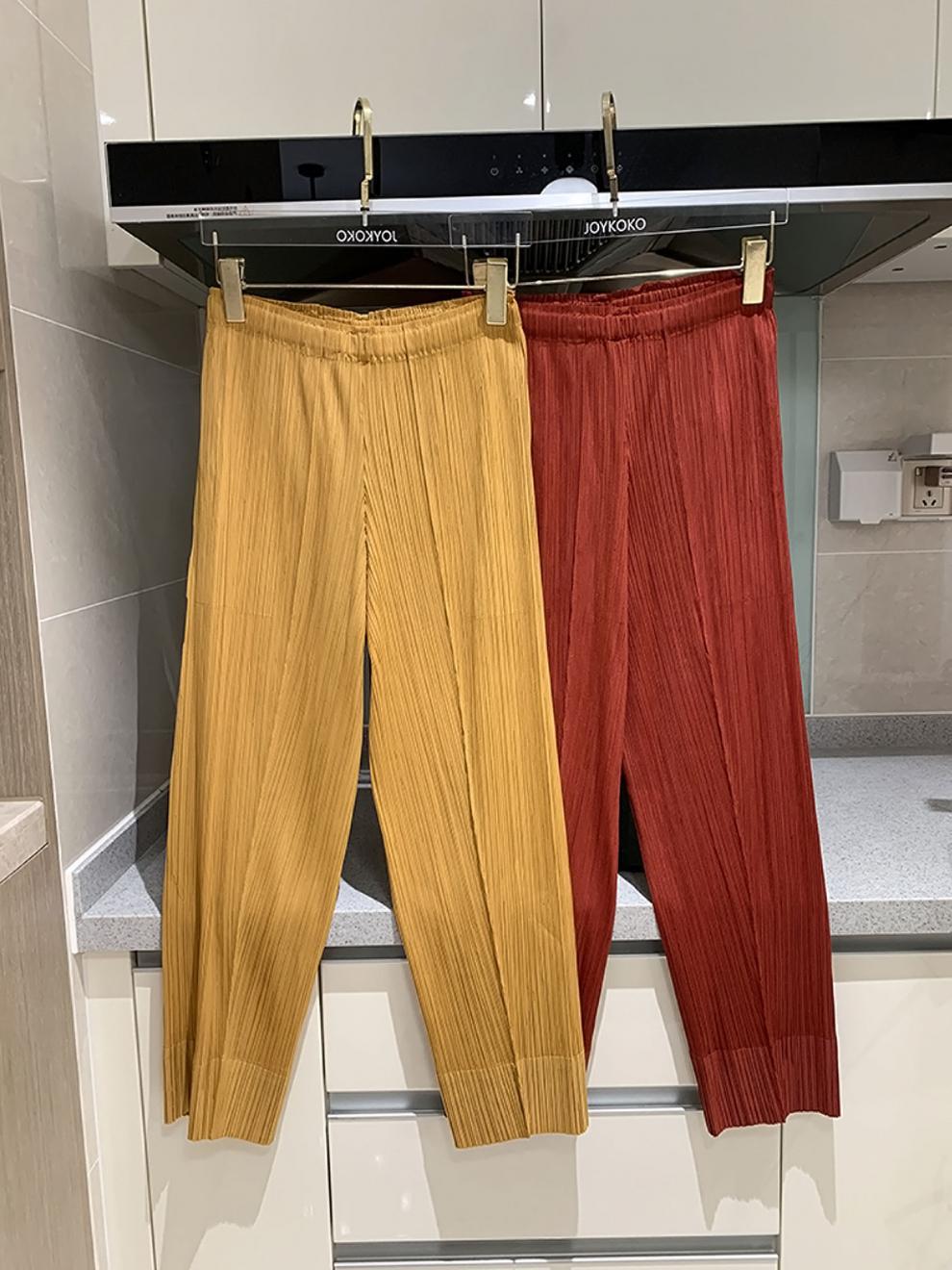 Miyake 2026 Straight-Leg Fashion High-Waisted Pocketed Cropped Pants with Elastic Waistband, Stretchy Pleated Slimming Cigarette Pants for Women