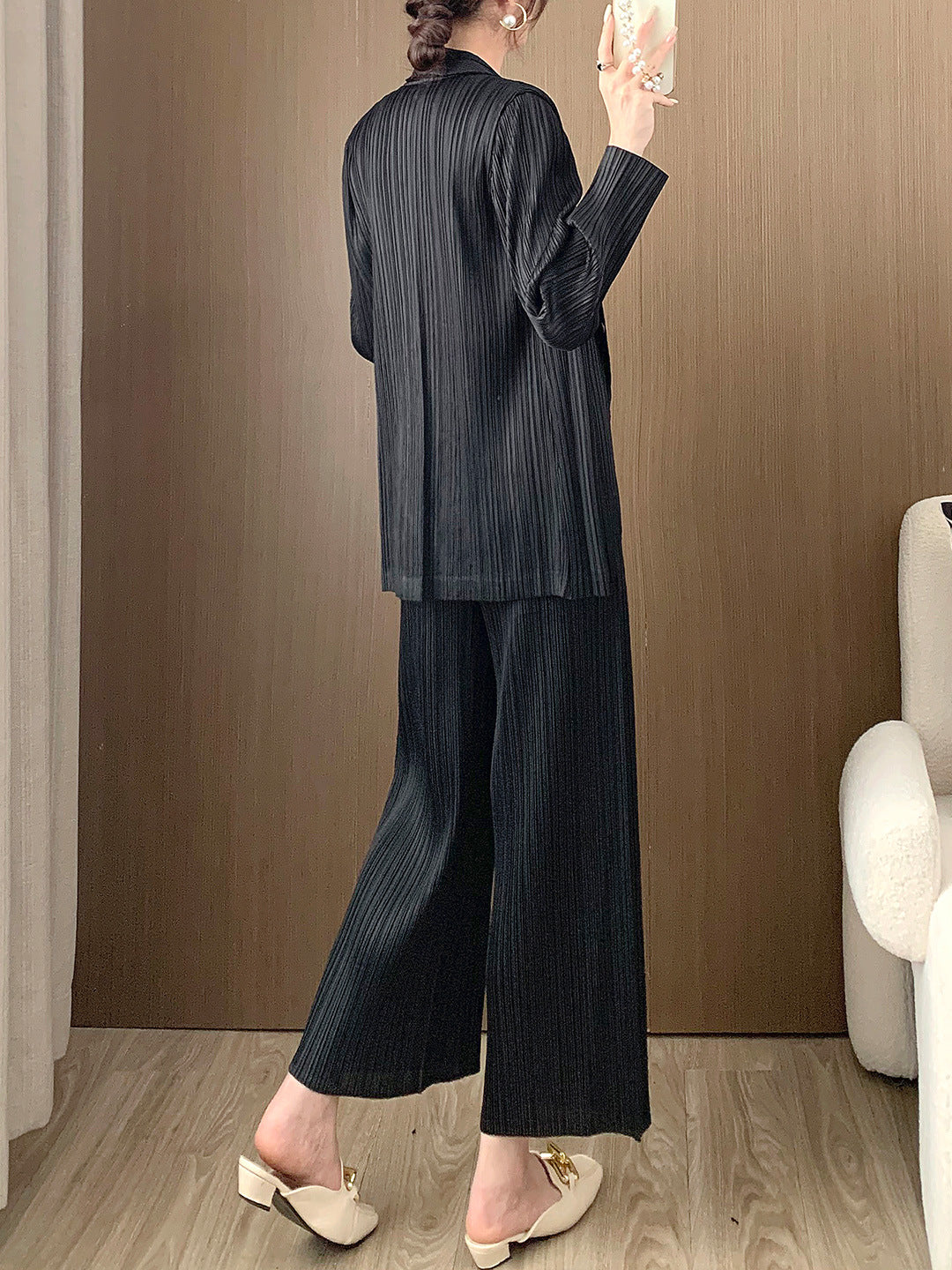 Miyake Wide-leg Pants Women's High-waist Pendant Pleated Pants Women's Loosening Waist Cropped Pants Black All-match Casual Pants