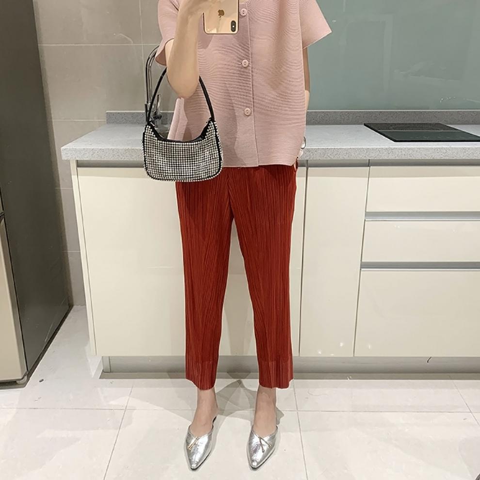Miyake 2026 Straight-Leg Fashion High-Waisted Pocketed Cropped Pants with Elastic Waistband, Stretchy Pleated Slimming Cigarette Pants for Women