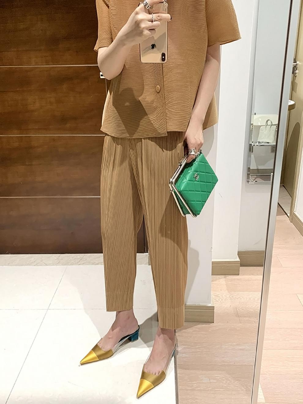 Miyake 2026 Straight-Leg Fashion High-Waisted Pocketed Cropped Pants with Elastic Waistband, Stretchy Pleated Slimming Cigarette Pants for Women
