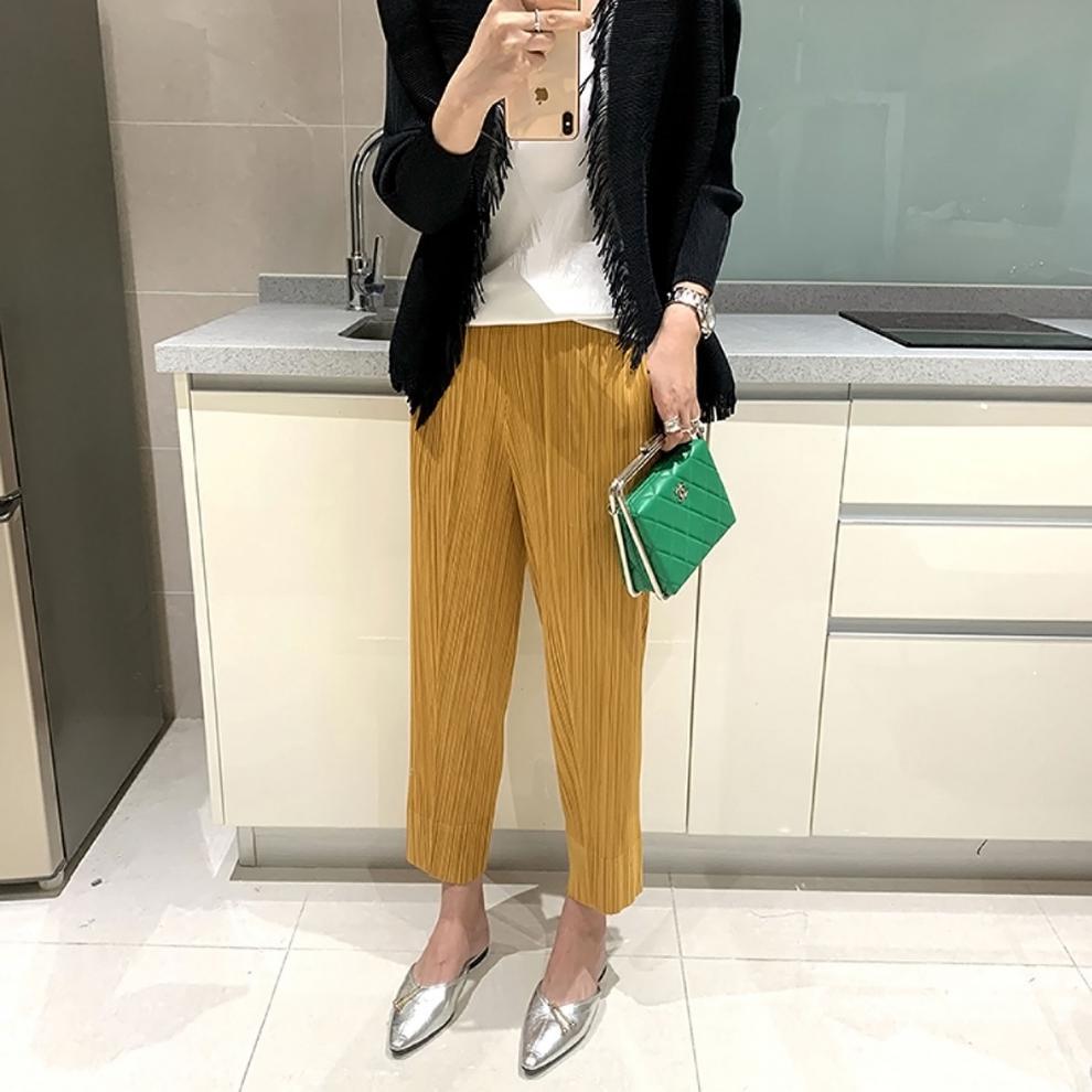 Miyake 2026 Straight-Leg Fashion High-Waisted Pocketed Cropped Pants with Elastic Waistband, Stretchy Pleated Slimming Cigarette Pants for Women