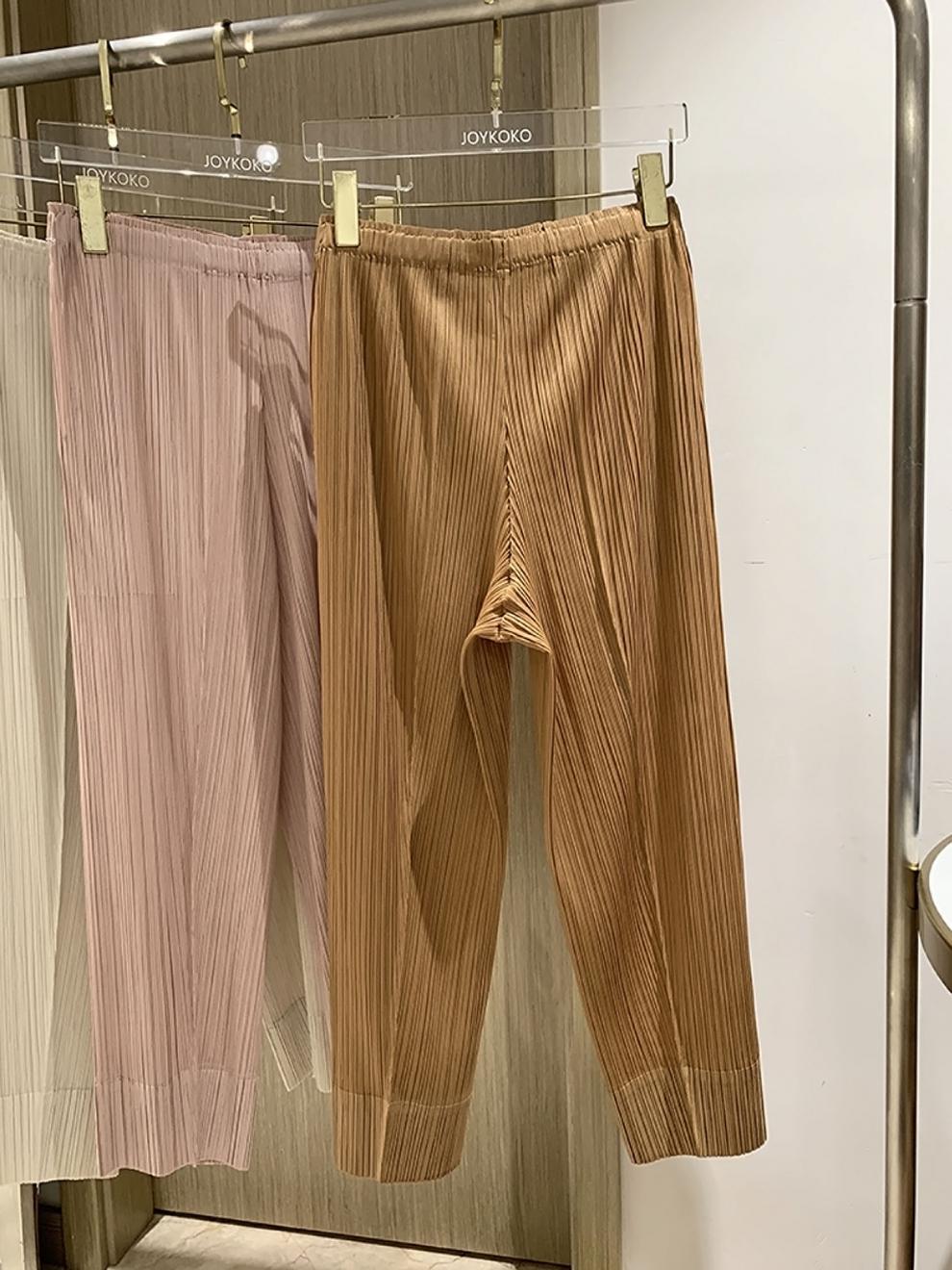 Miyake 2026 Straight-Leg Fashion High-Waisted Pocketed Cropped Pants with Elastic Waistband, Stretchy Pleated Slimming Cigarette Pants for Women