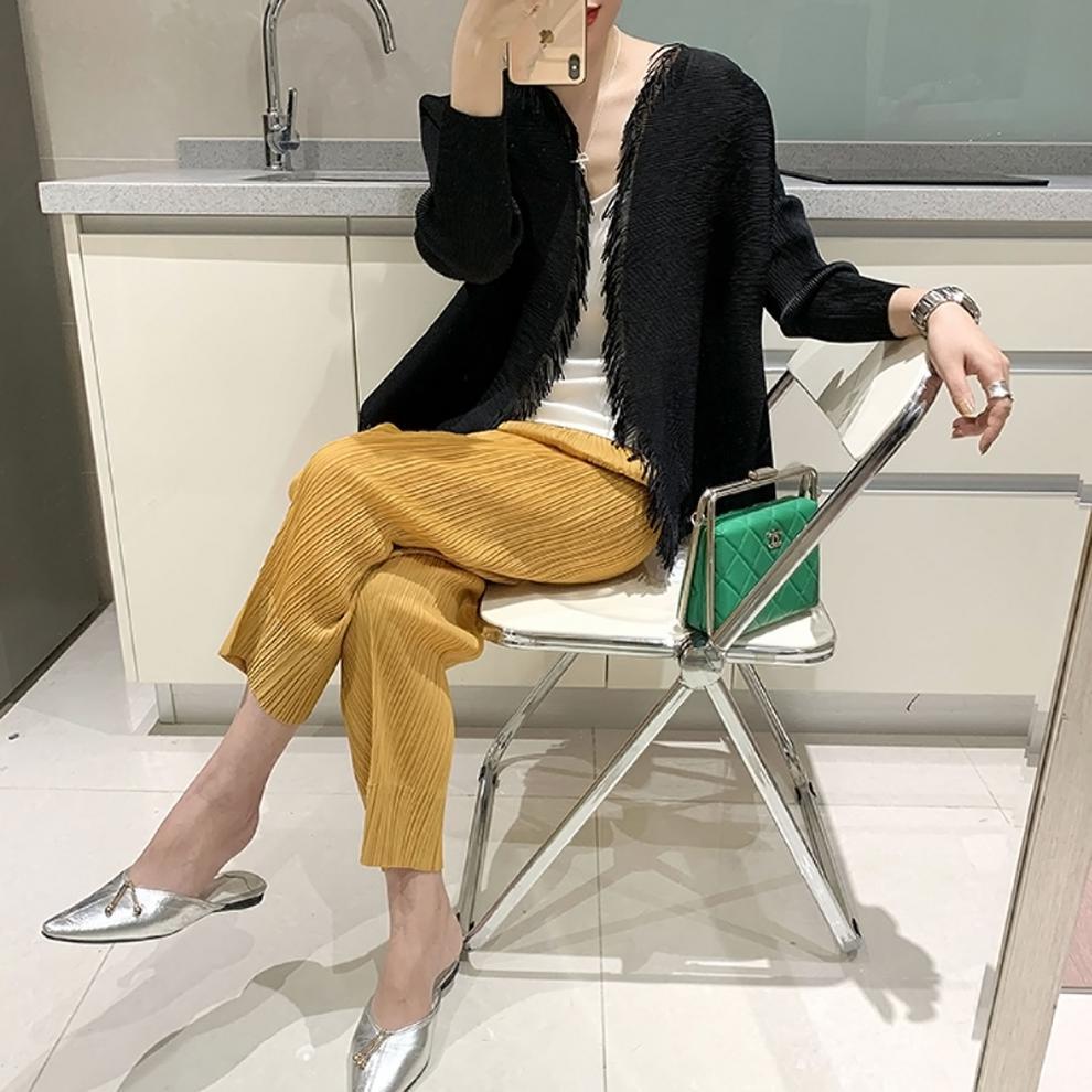Miyake 2026 Straight-Leg Fashion High-Waisted Pocketed Cropped Pants with Elastic Waistband, Stretchy Pleated Slimming Cigarette Pants for Women