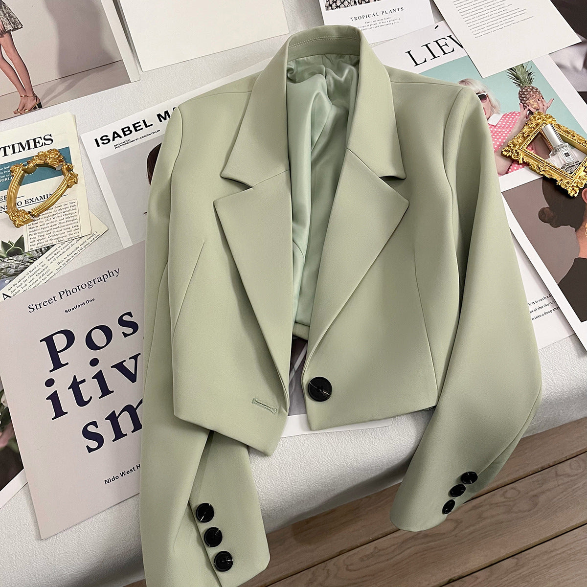 2026 New Short Blazer for Women, Spring and Autumn, Elegant Commuter Style, Office Goddess Style Blazer Top