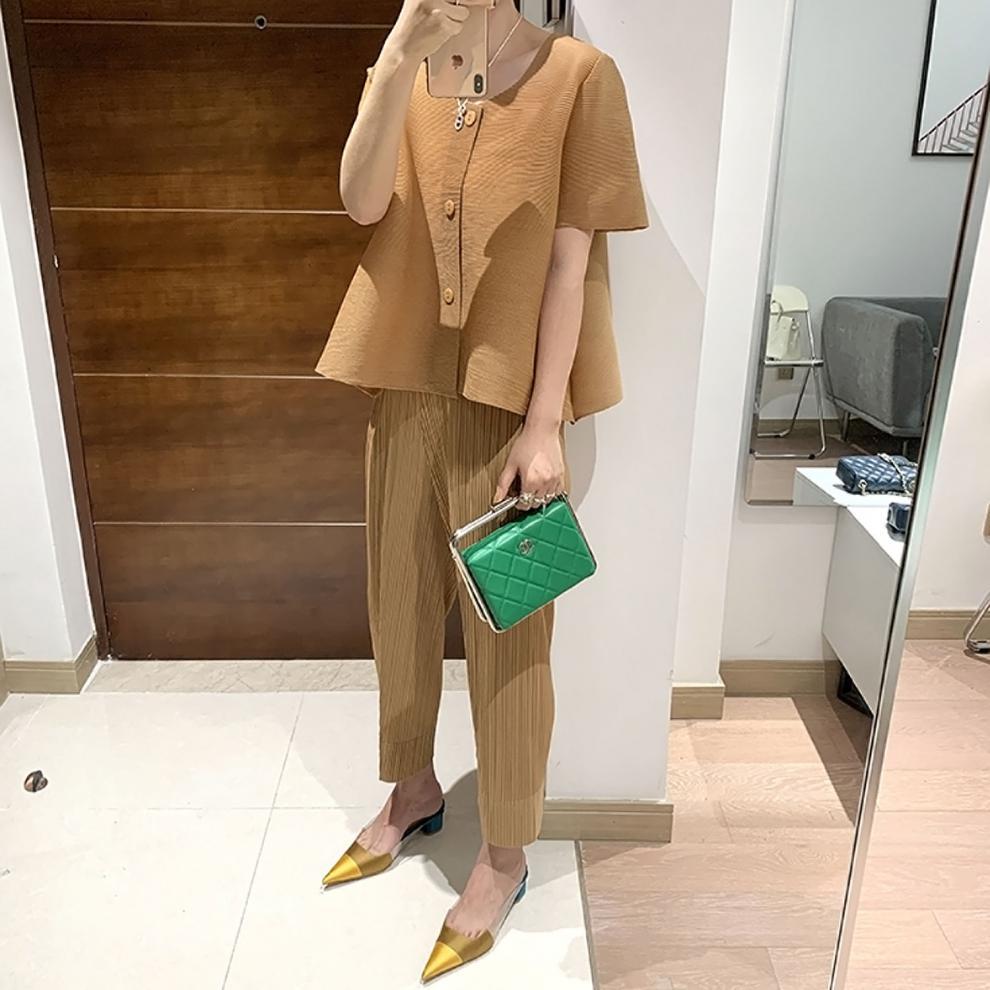 Miyake 2026 Straight-Leg Fashion High-Waisted Pocketed Cropped Pants with Elastic Waistband, Stretchy Pleated Slimming Cigarette Pants for Women