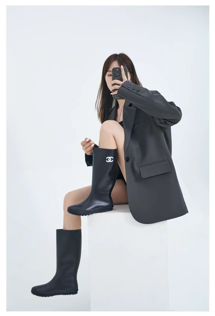 Casual Blazer for Women 2026 Autumn New Style Loose Fit Elegant Commuter Trendy Street Style Small Suit Jacket for Women