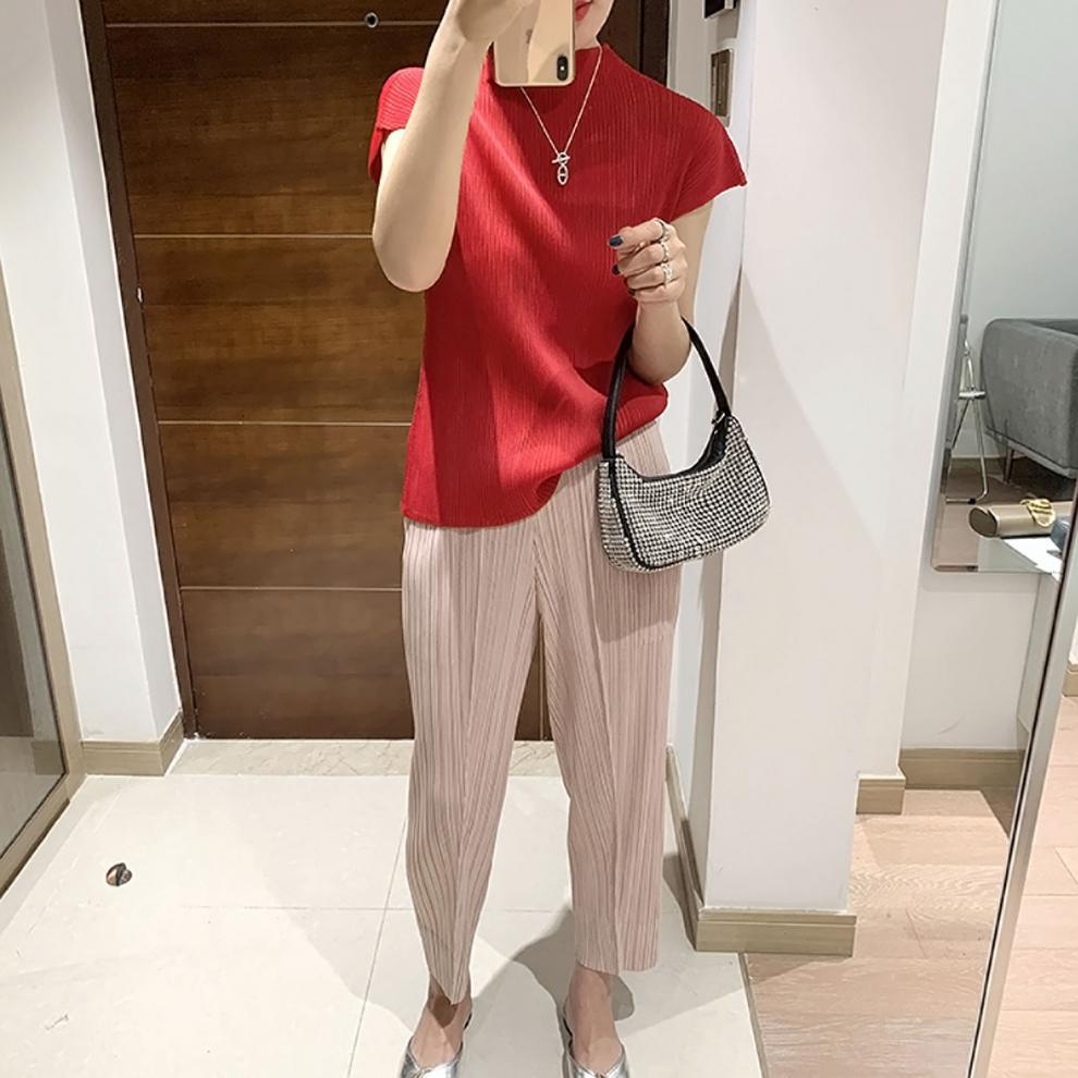 Miyake 2026 Straight-Leg Fashion High-Waisted Pocketed Cropped Pants with Elastic Waistband, Stretchy Pleated Slimming Cigarette Pants for Women