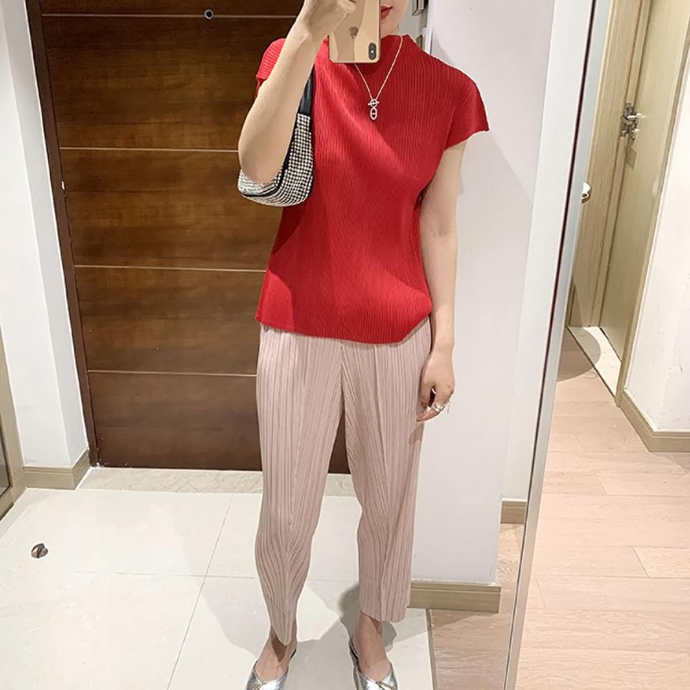 Miyake 2026 Straight-Leg Fashion High-Waisted Pocketed Cropped Pants with Elastic Waistband, Stretchy Pleated Slimming Cigarette Pants for Women