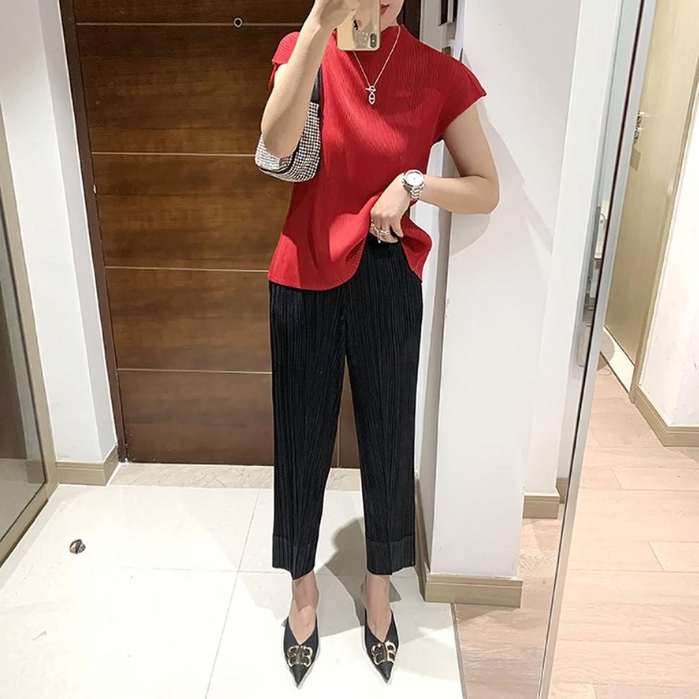 Miyake 2026 Straight-Leg Fashion High-Waisted Pocketed Cropped Pants with Elastic Waistband, Stretchy Pleated Slimming Cigarette Pants for Women