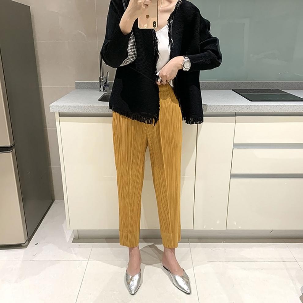 Miyake 2026 Straight-Leg Fashion High-Waisted Pocketed Cropped Pants with Elastic Waistband, Stretchy Pleated Slimming Cigarette Pants for Women
