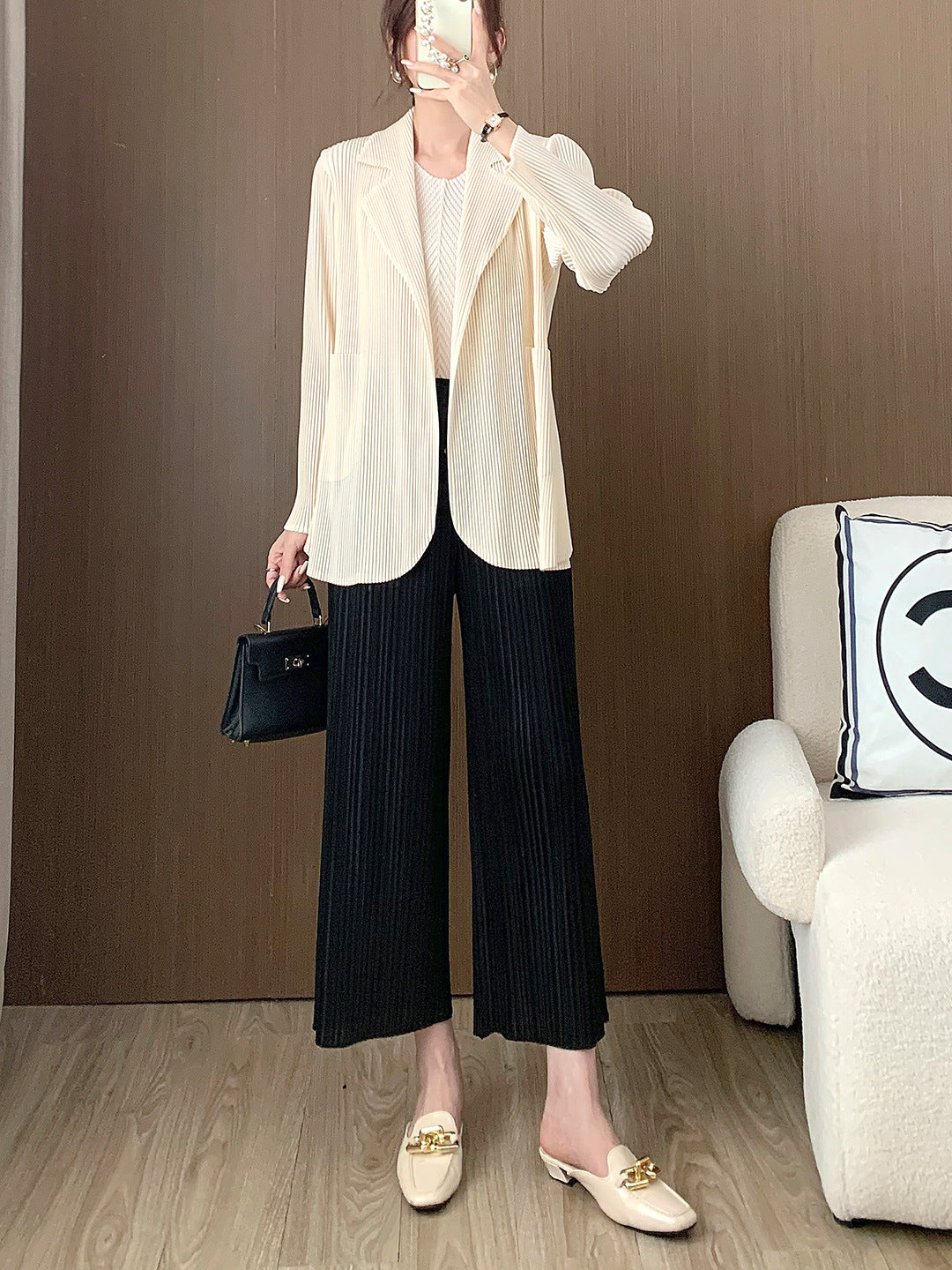 Miyake Wide-leg Pants Women's High-waist Pendant Pleated Pants Women's Loosening Waist Cropped Pants Black All-match Casual Pants