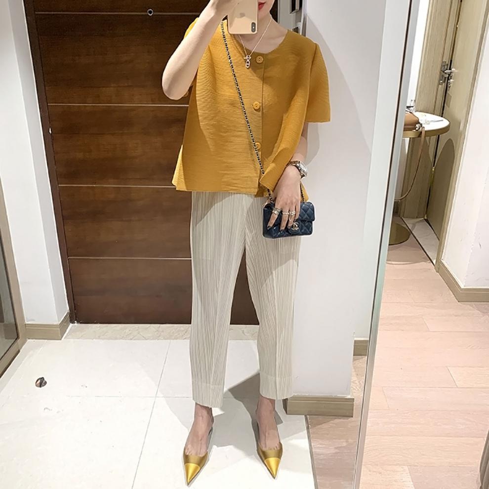 Miyake 2026 Straight-Leg Fashion High-Waisted Pocketed Cropped Pants with Elastic Waistband, Stretchy Pleated Slimming Cigarette Pants for Women