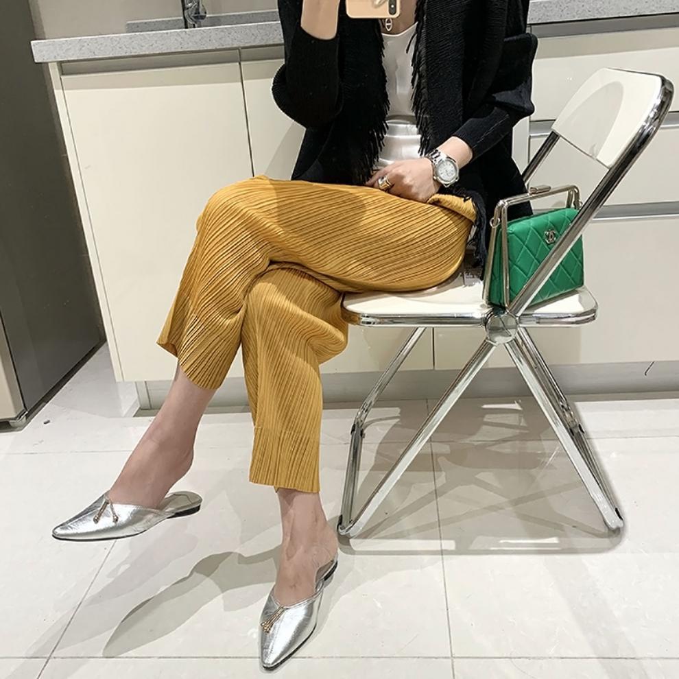 Miyake 2026 Straight-Leg Fashion High-Waisted Pocketed Cropped Pants with Elastic Waistband, Stretchy Pleated Slimming Cigarette Pants for Women