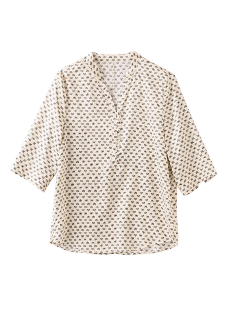 Short-Sleeved Silk Mid-Sleeve Shirt for Women, New V-Neck Elegant Office Wear, Japanese and Korean Casual Mulberry Silk Shirt